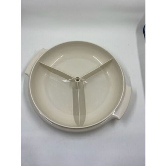 Tupperware White Condiment Caddy 608-1 With Lid 229-4 - Picture 2 of 5